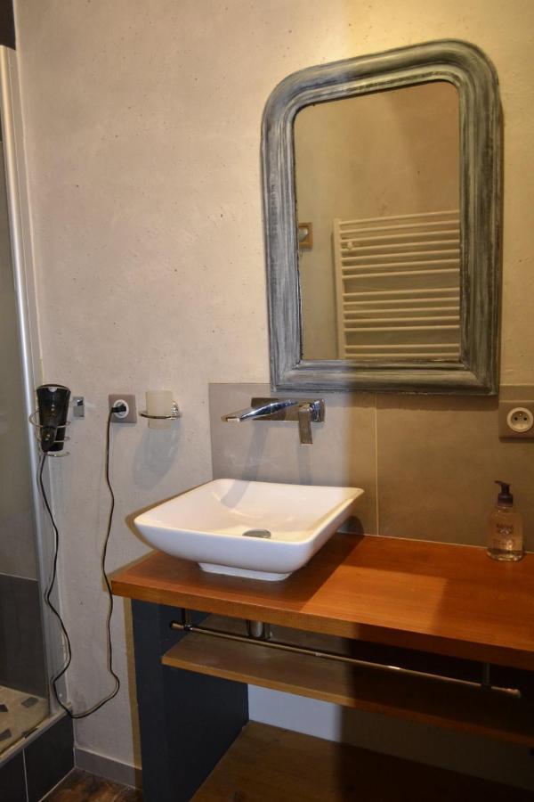 Belle Chambre D'Hote Pour 2 A 4 Personnes Apartment Chef-Boutonne Exterior foto